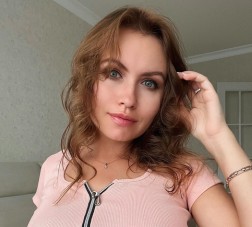 Фото проститутки Вика №1 в городе Балезино